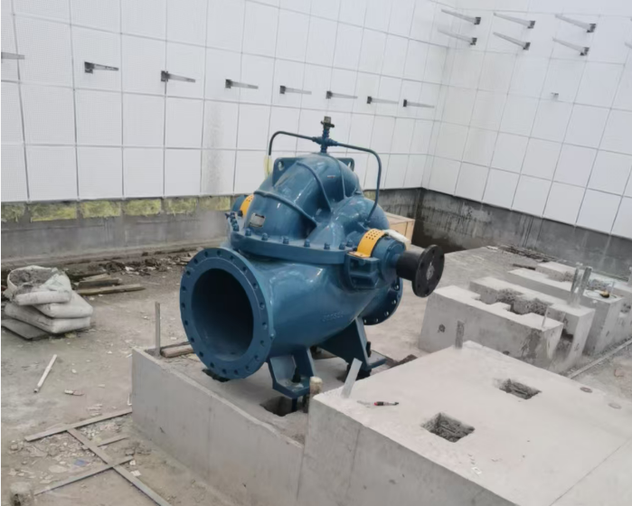 水泵安装现场图